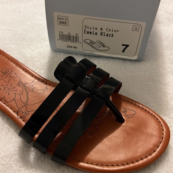 SO®Emmie Black Women's Strappy Slide Sandals SZ 7 Black - Picture 6 of 6